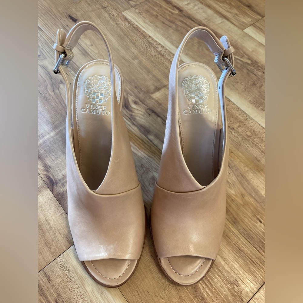 Vince Camuto Frasper Peep Toe Shootie